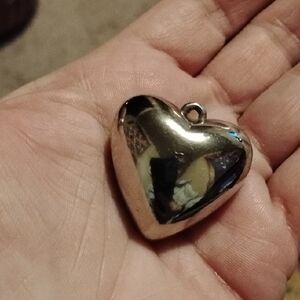 Elegant Silver Heart Pendant